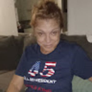 Meet your Posher, Marnie